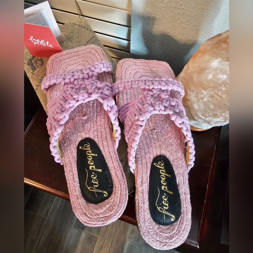 Free People Sandri Macrame Sandals Lavander New in Box size 38 (7.5 -8 US) - Picture 7 of 13